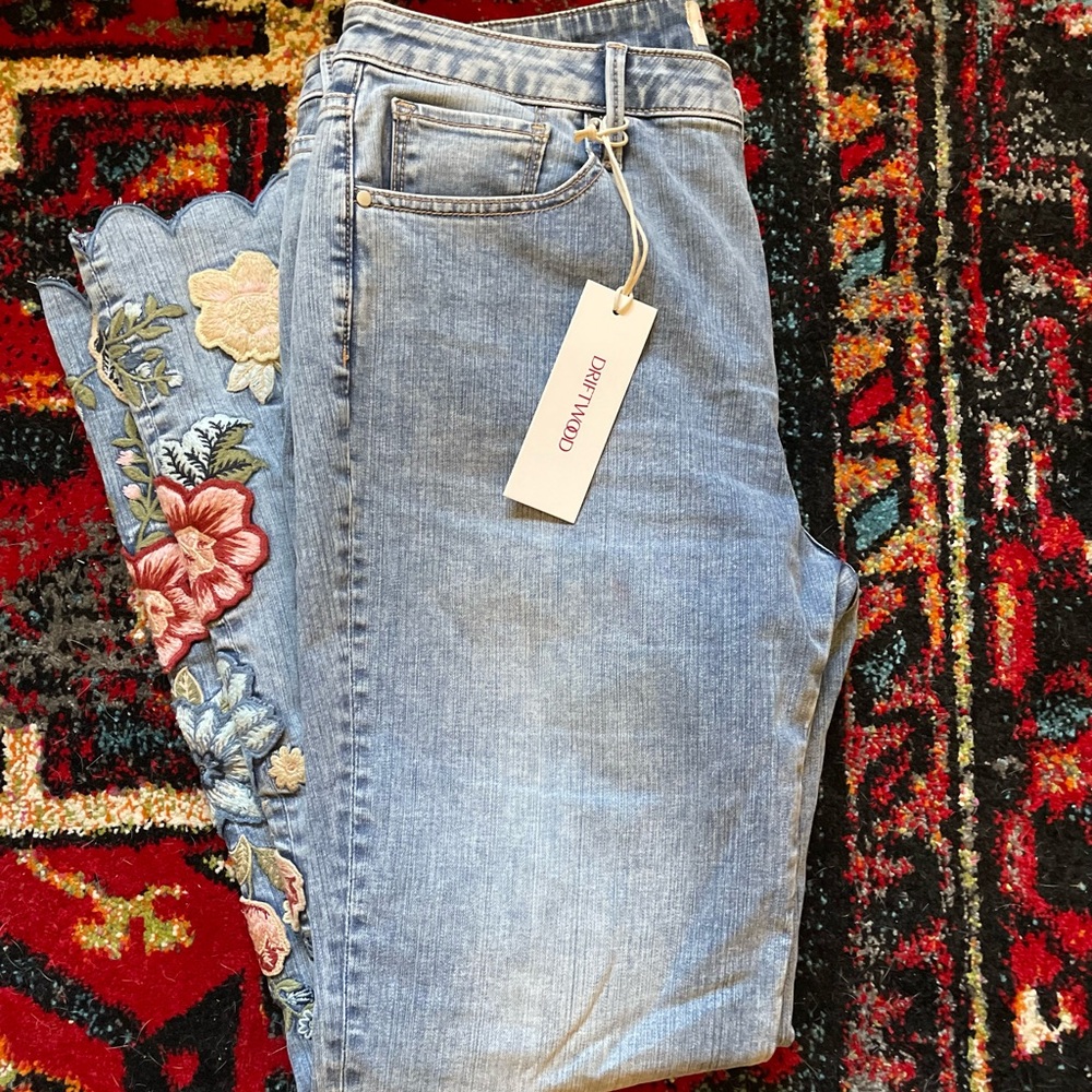 Driftwood Kelly Bootcut with Scalloped Hem